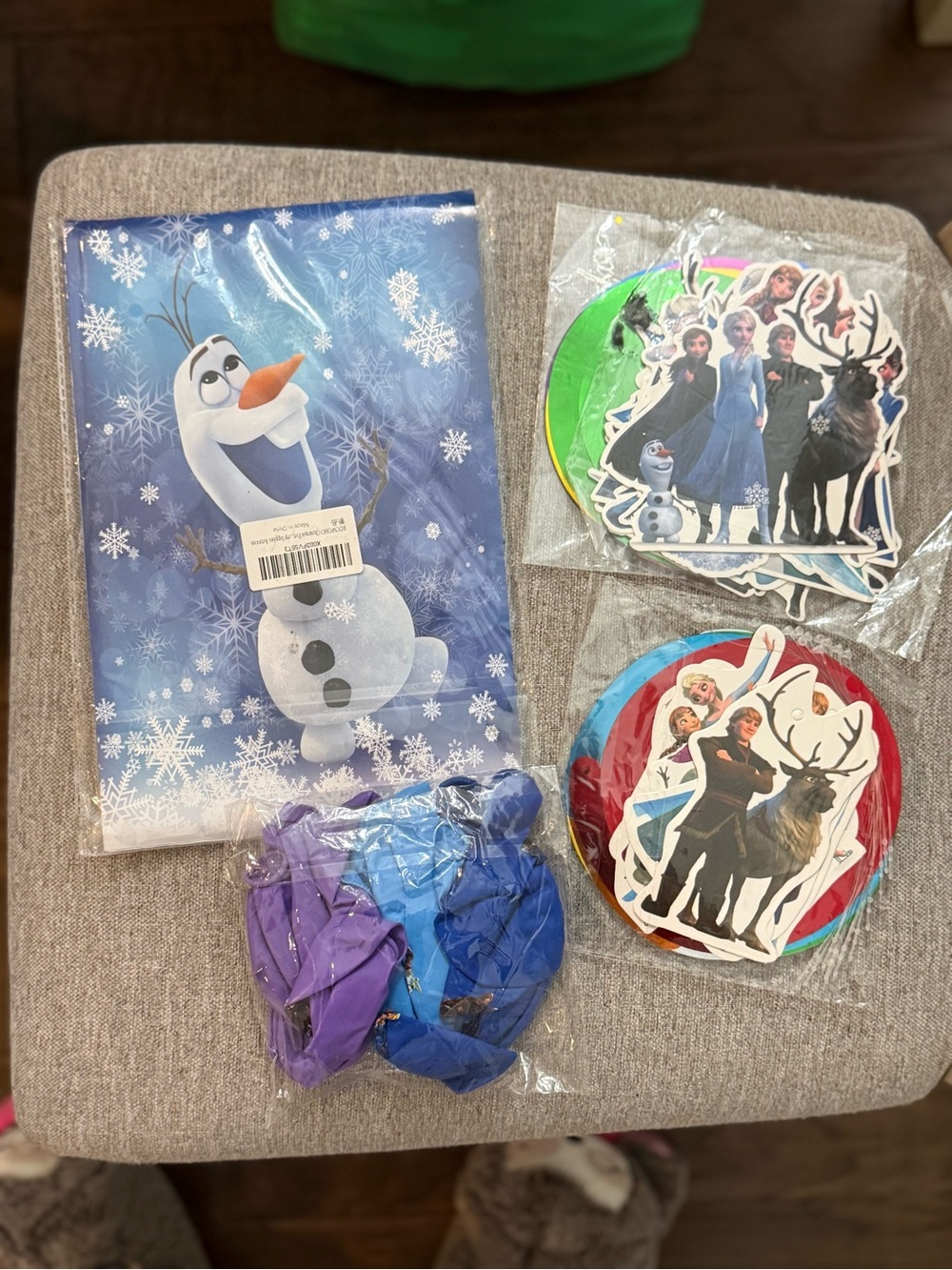 Disney Frozen Olaf Party Decorations Set with Blue and Purple Accents